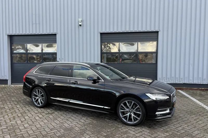 Volvo V90 (2020)