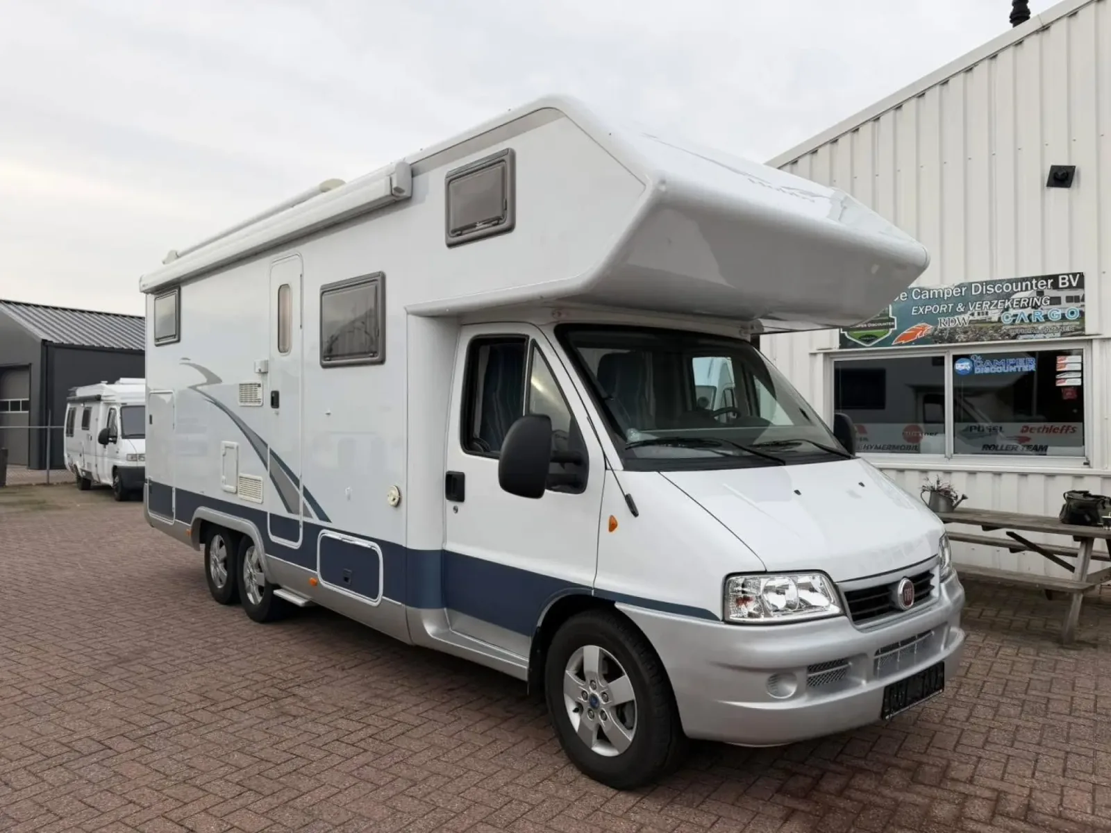 Hobby 750 (2004) — foto 1