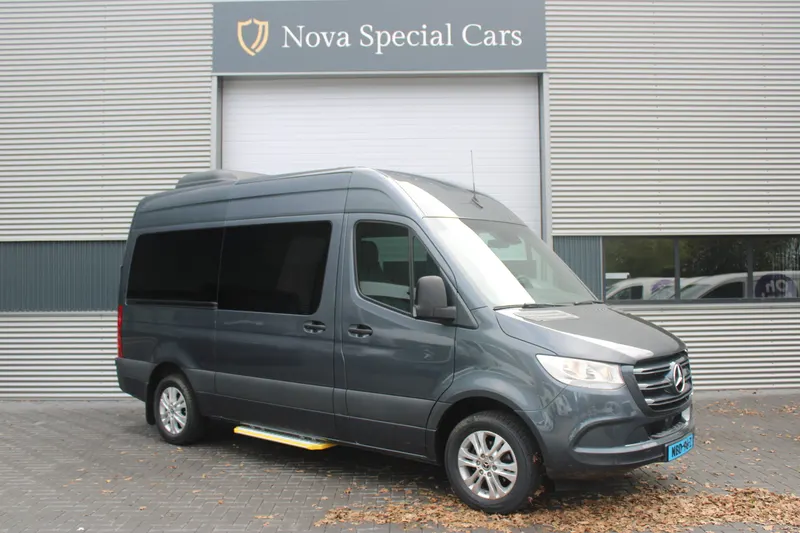Mercedes-Benz Sprinter (2023)