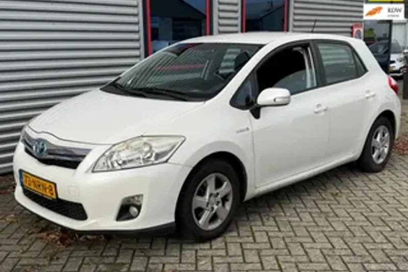 Toyota Auris (2010)