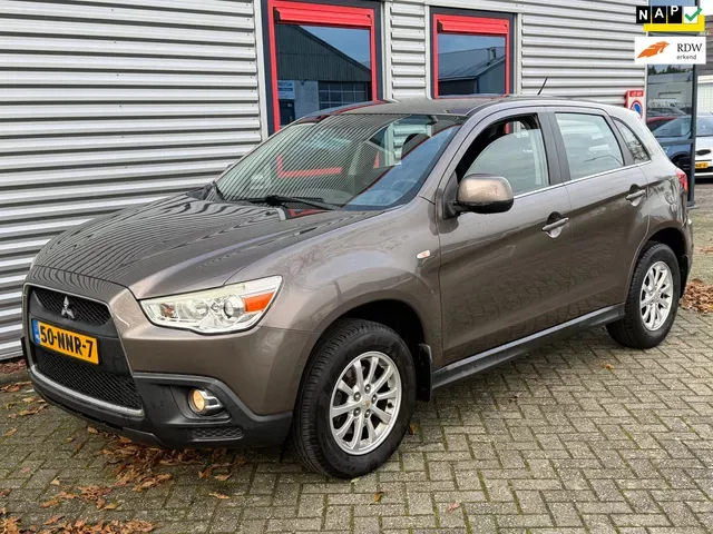 Mitsubishi ASX (2010) — foto 1
