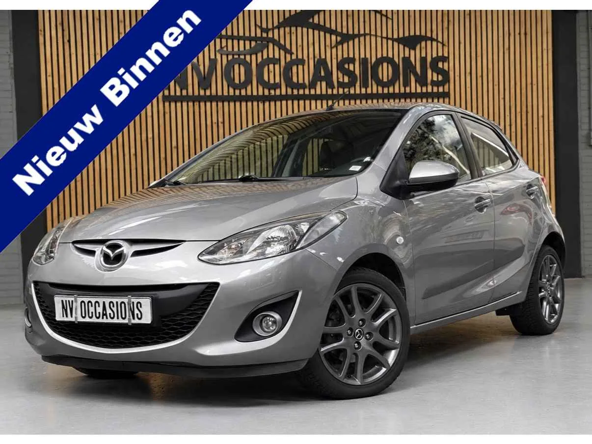 Mazda 2 (2012) — foto 1