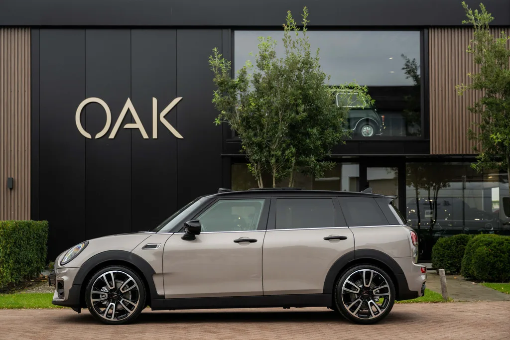 MINI Clubman (2022) — foto 1
