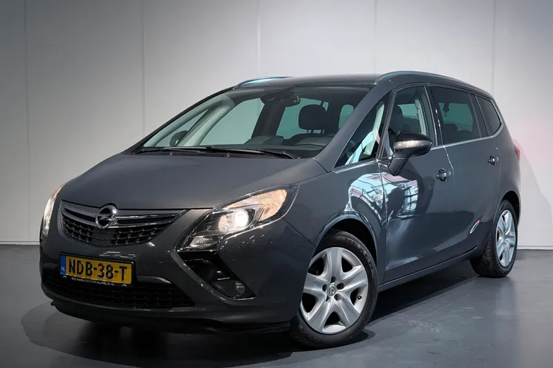 Opel Zafira (2016)