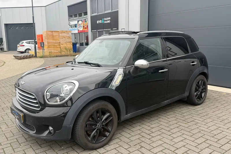 MINI Countryman (2012)