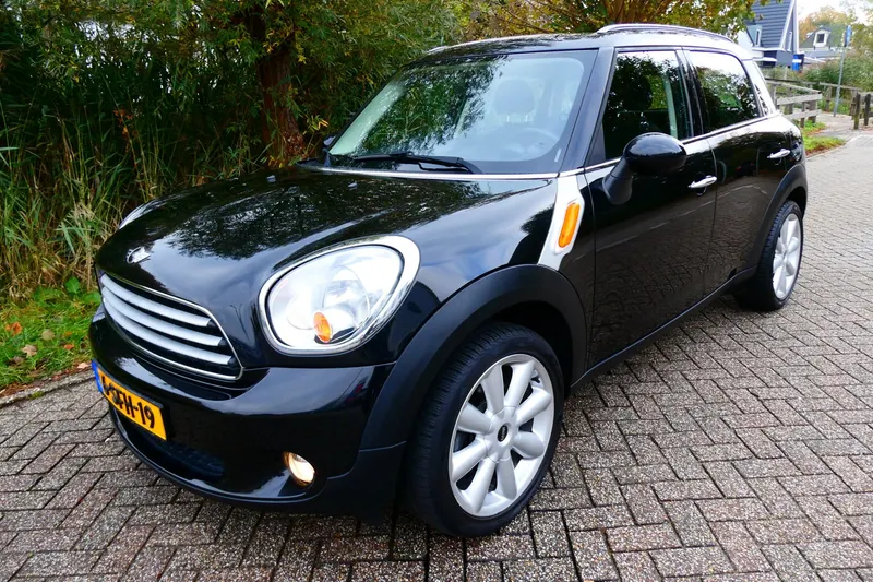 MINI Countryman (2012)