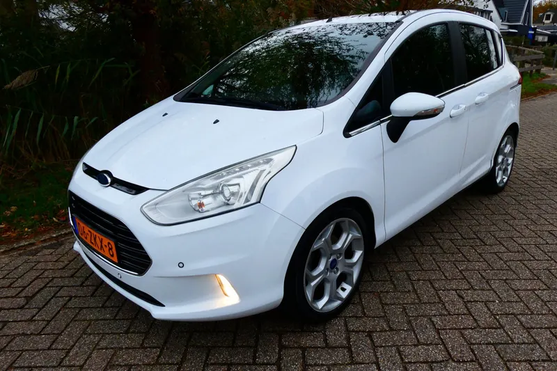 Ford B-Max (2012)