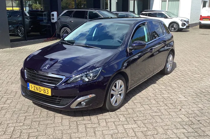 Peugeot 308 (2015)