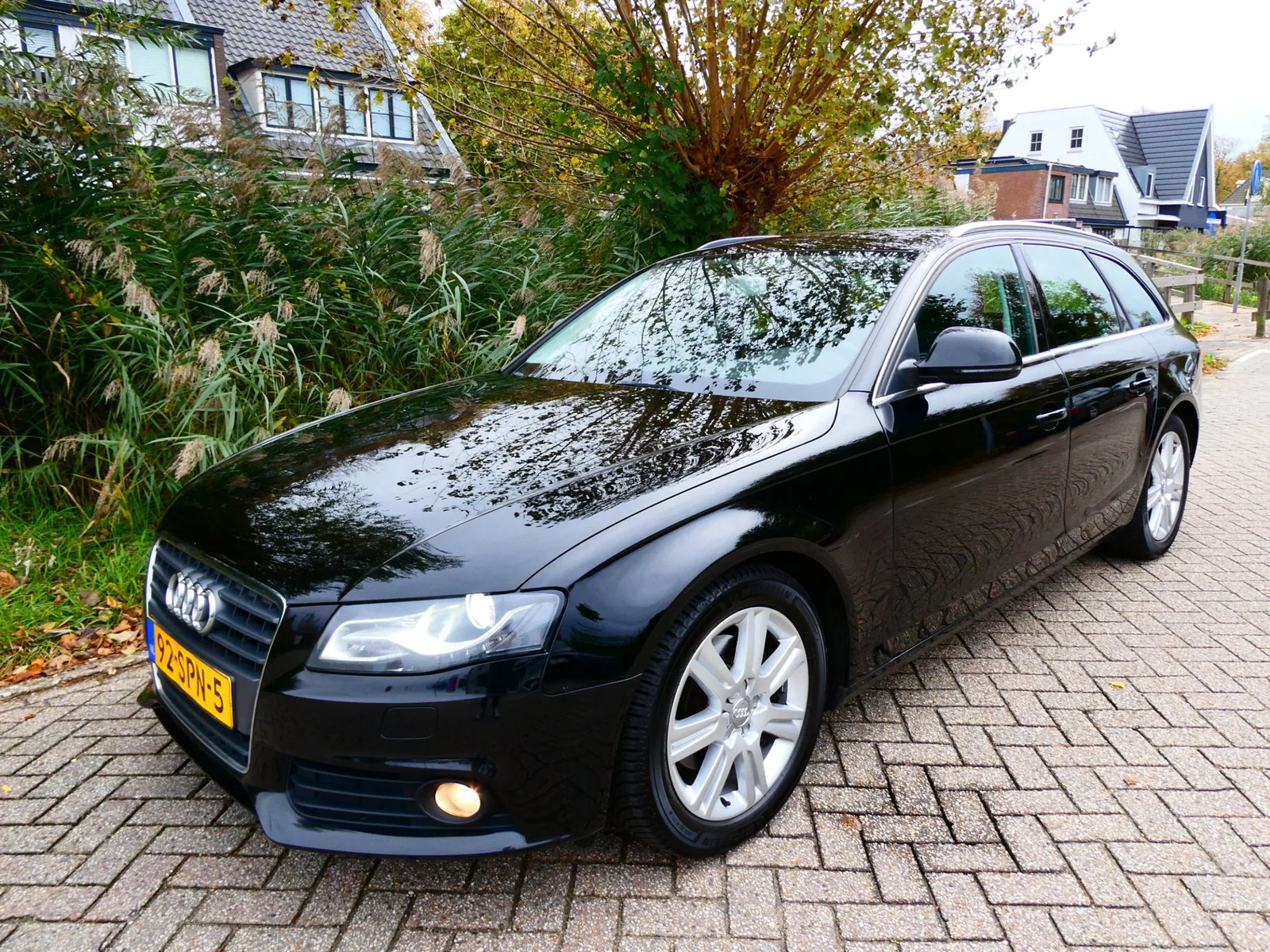Audi A4 (2008) — foto 1