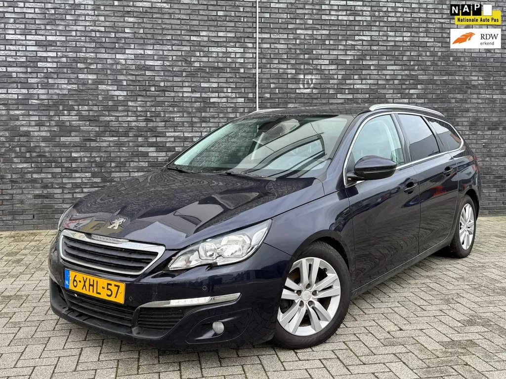 Peugeot 308 (2014) — foto 1