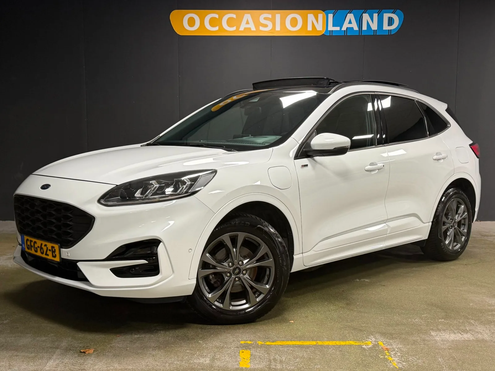 Ford Kuga (2022) — foto 1