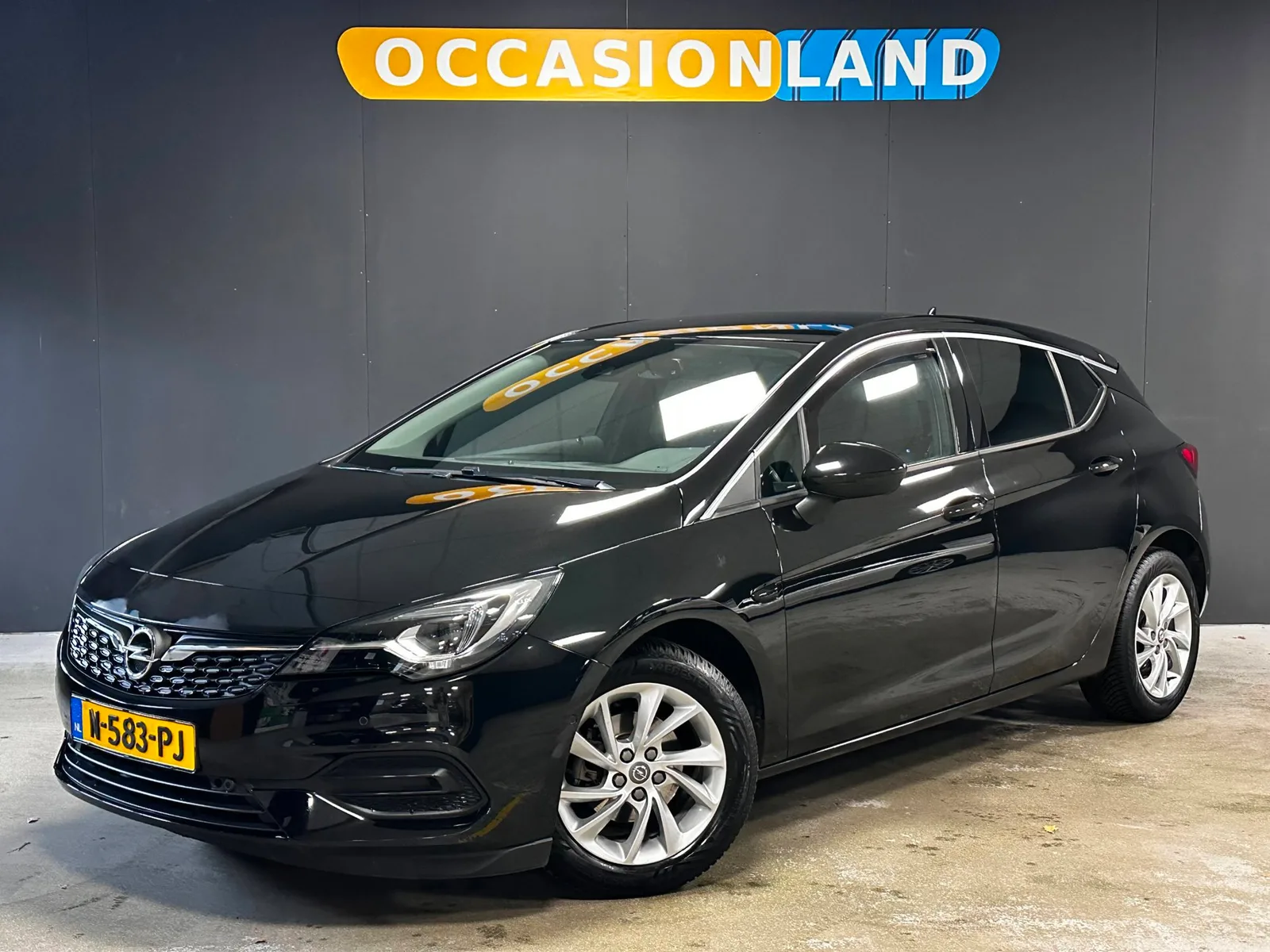 Opel Astra (2021) — foto 1