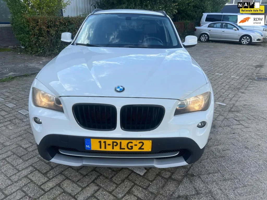 BMW X1 (2011) — foto 1