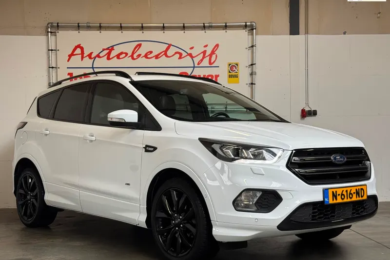 Ford Kuga (2017)