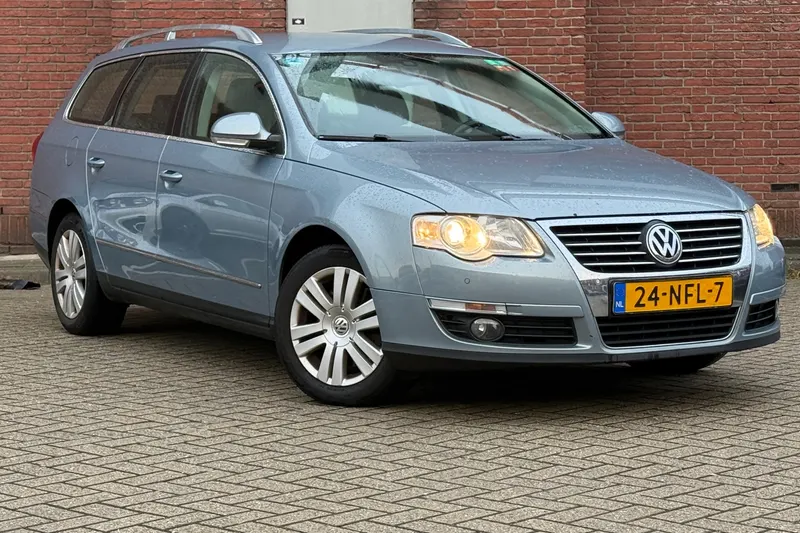 Volkswagen Passat (2010)