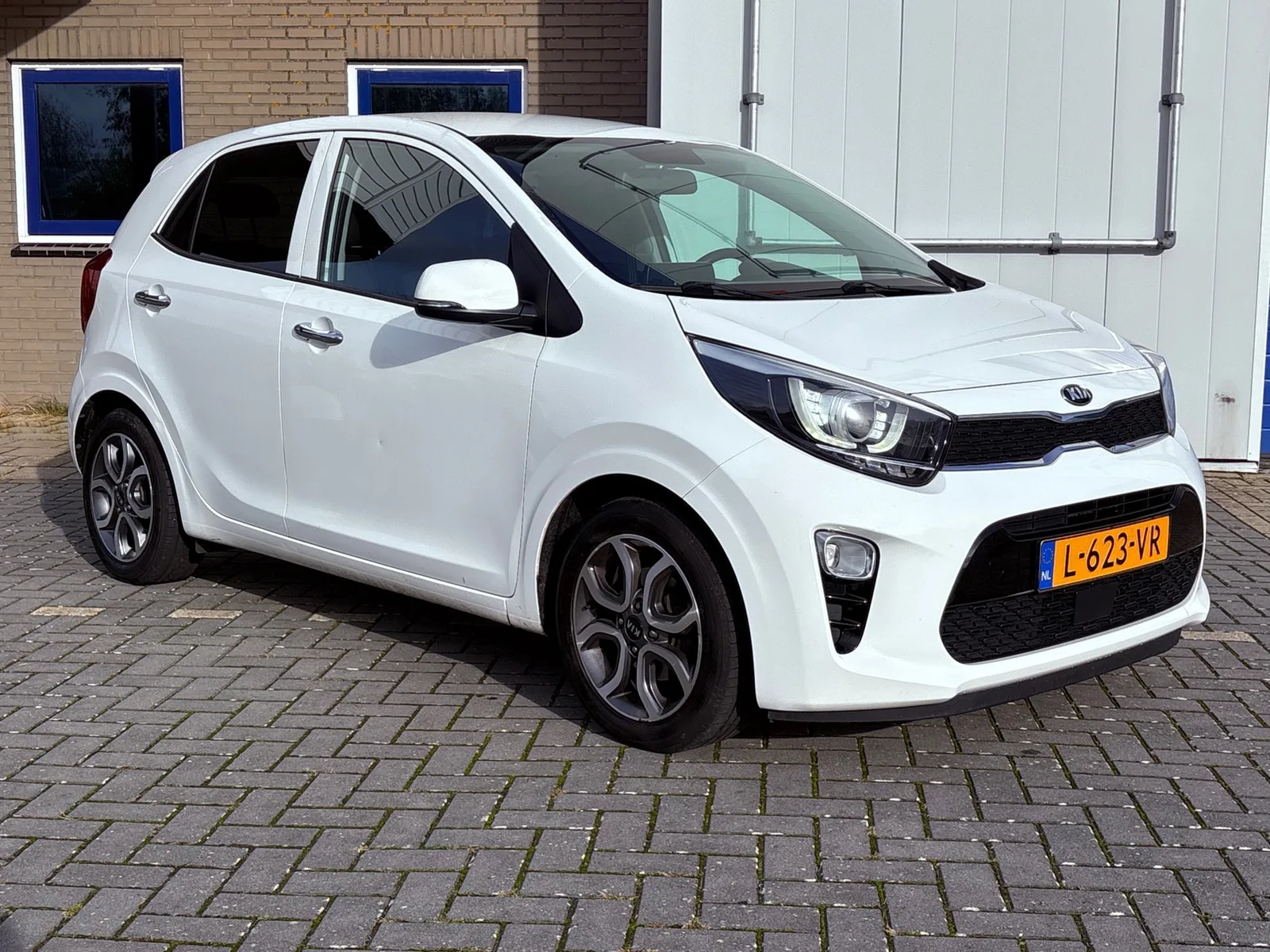 Kia Picanto (2021) — foto 1