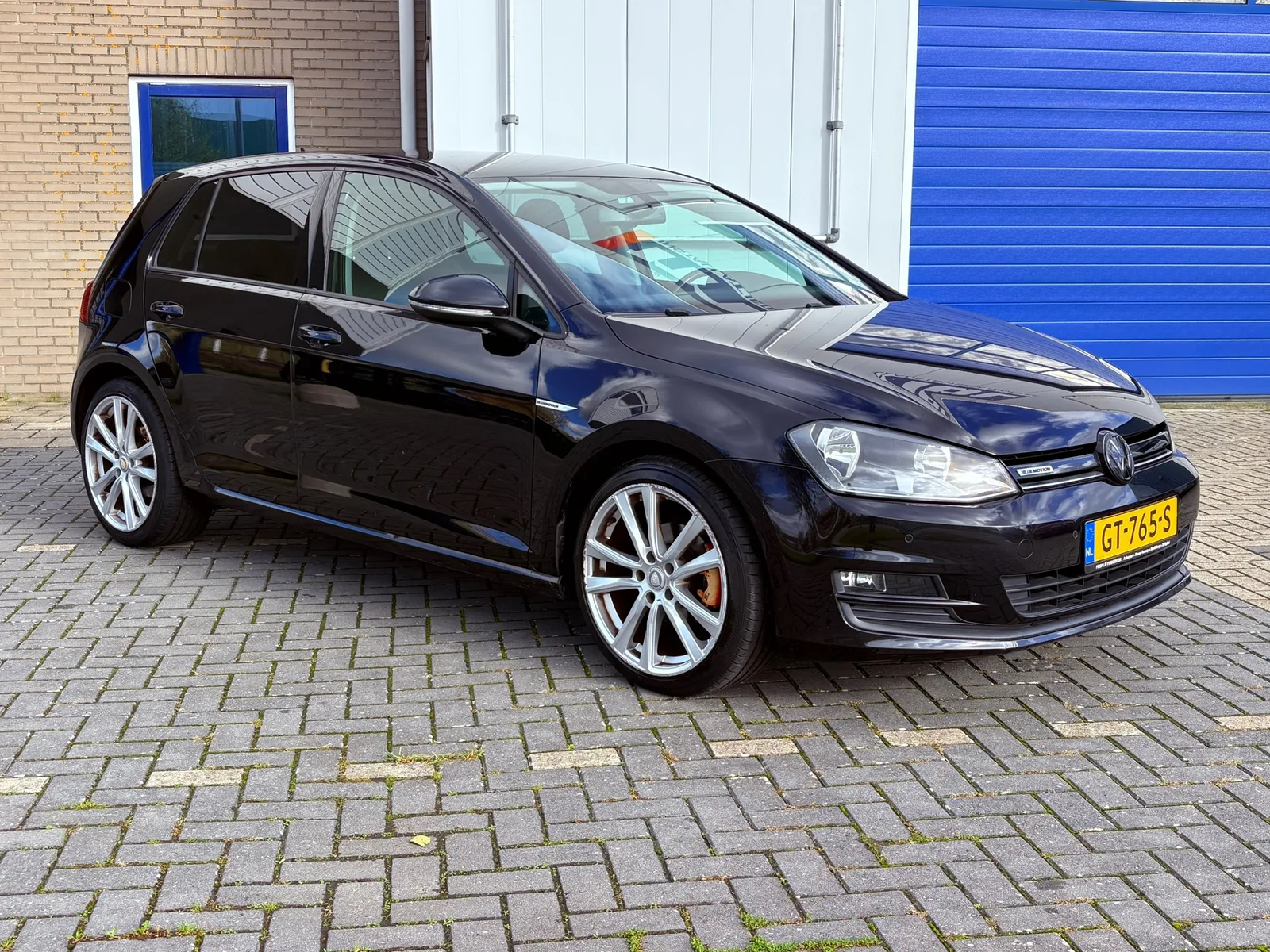 Volkswagen Golf (2015) — foto 1