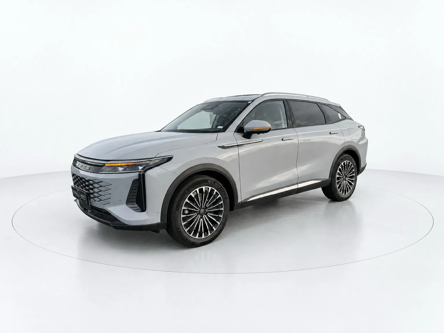 Omoda 9 (2026) — foto 1