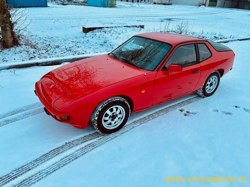 Porsche 924 (1983) — foto 1