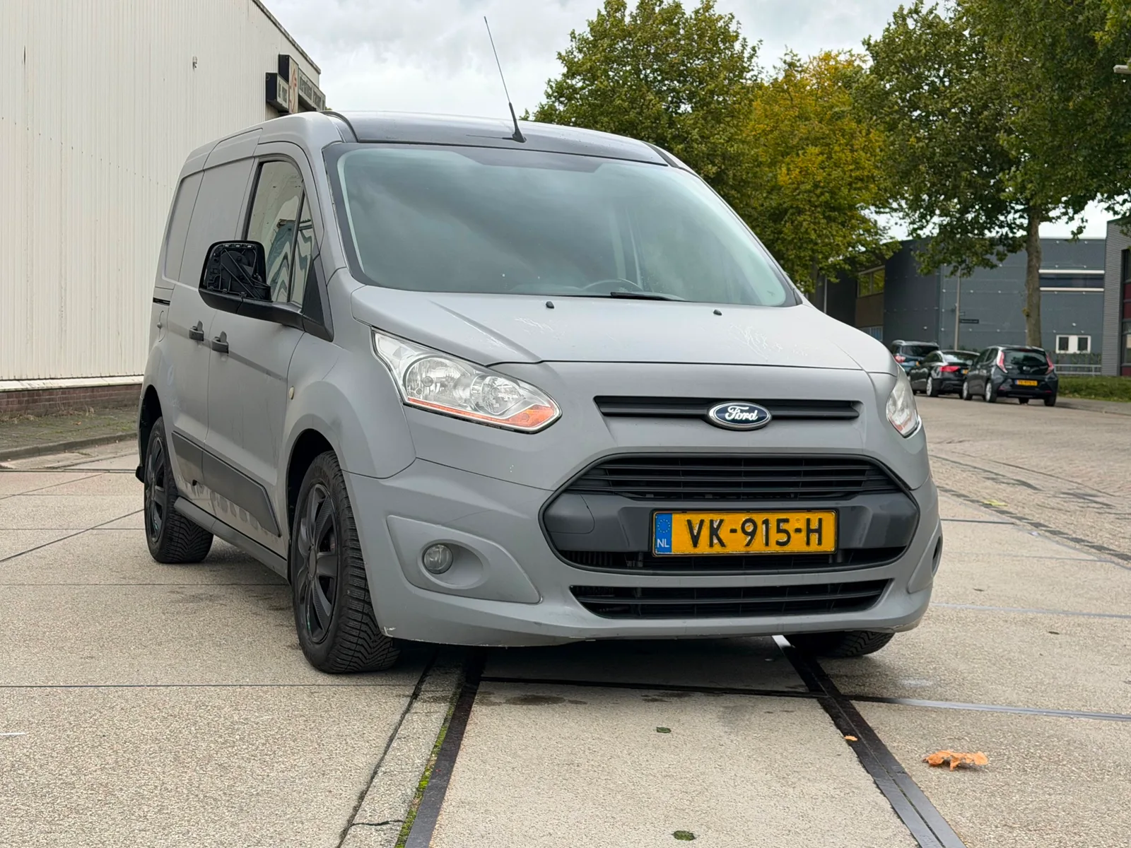 Ford Transit Connect (2014) — foto 1