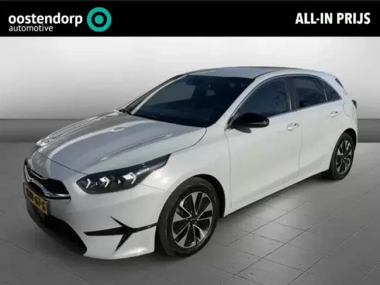 Kia Ceed (2025) — foto 1
