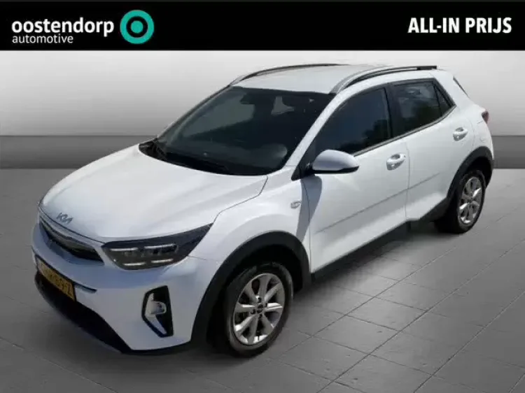 Kia Stonic (2024) — foto 1