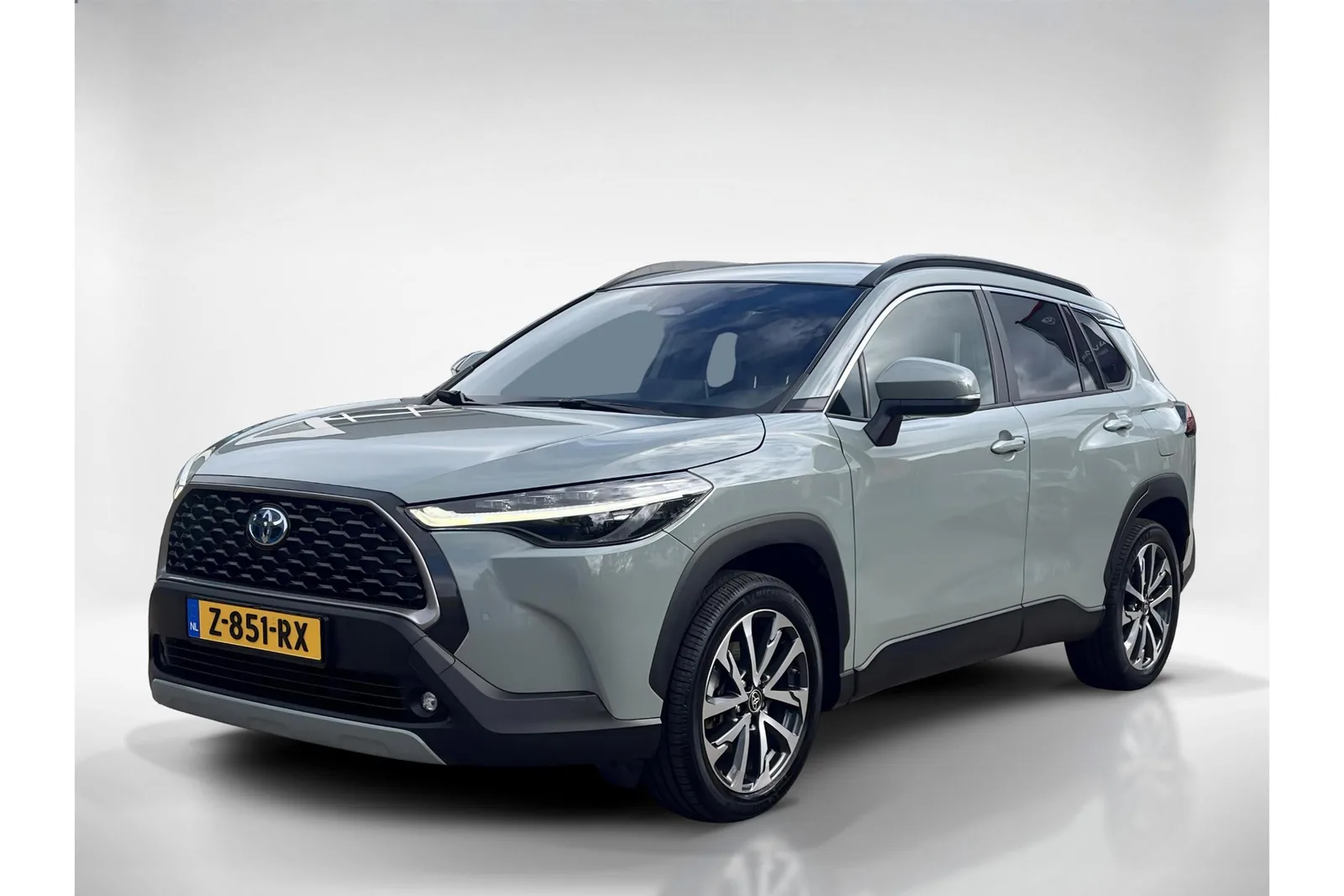Toyota Corolla Cross (2023) — foto 1