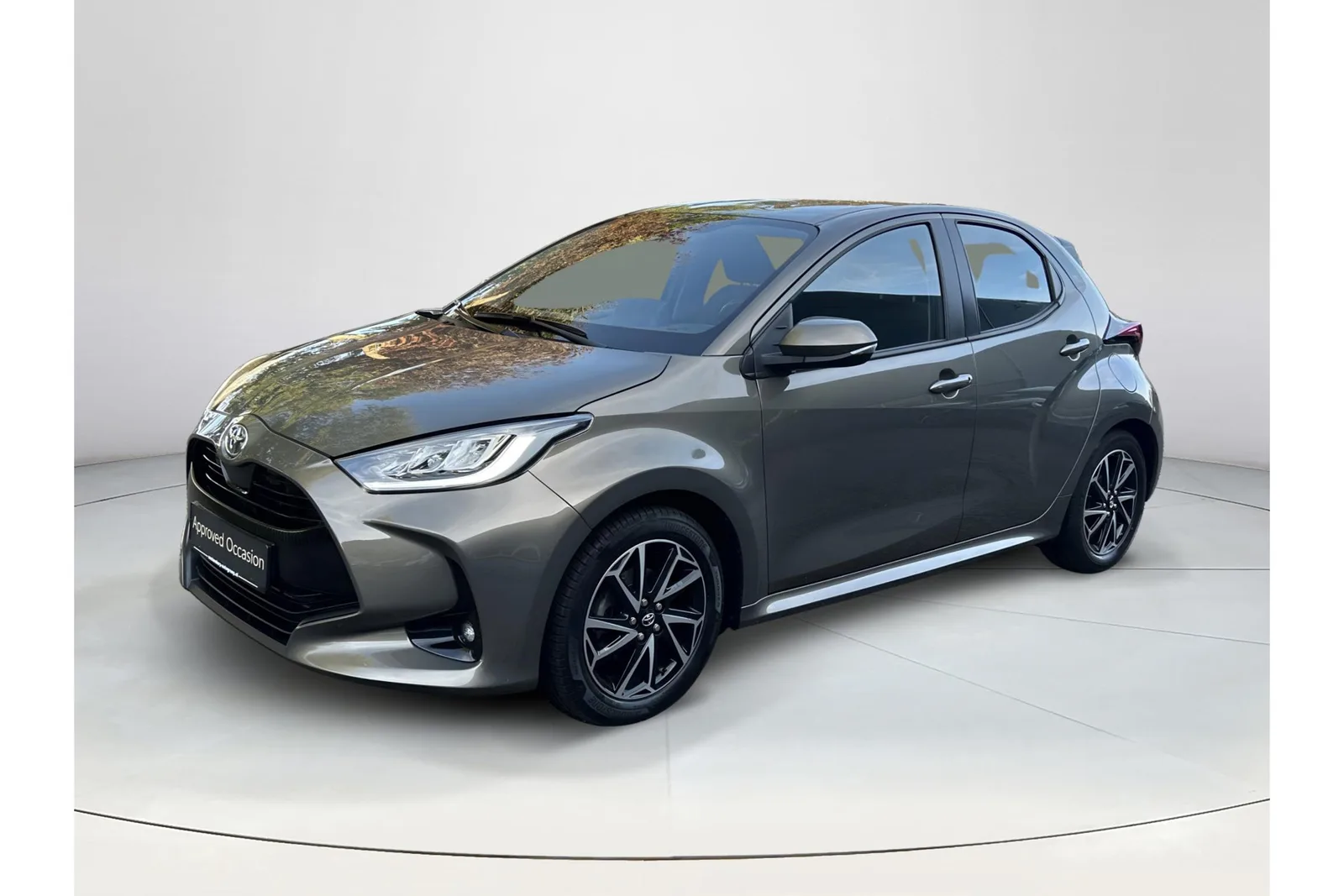 Toyota Yaris (2020) — foto 1
