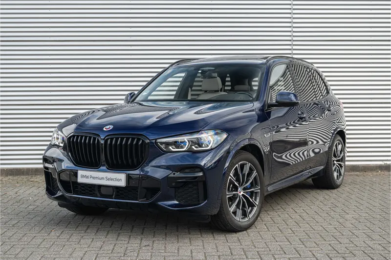 BMW X5 (2022)