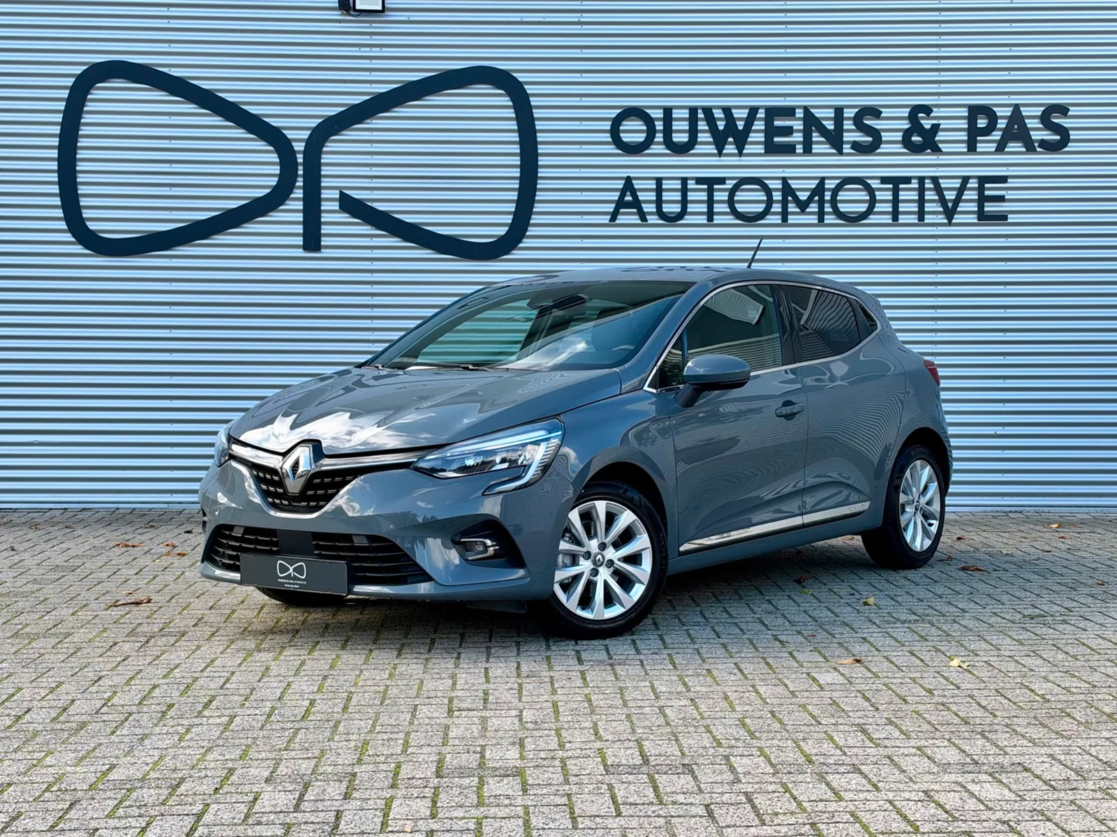 Renault Clio (2020) — foto 1