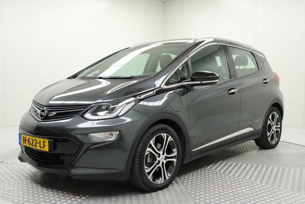 Opel Ampera-e (2020) — foto 1