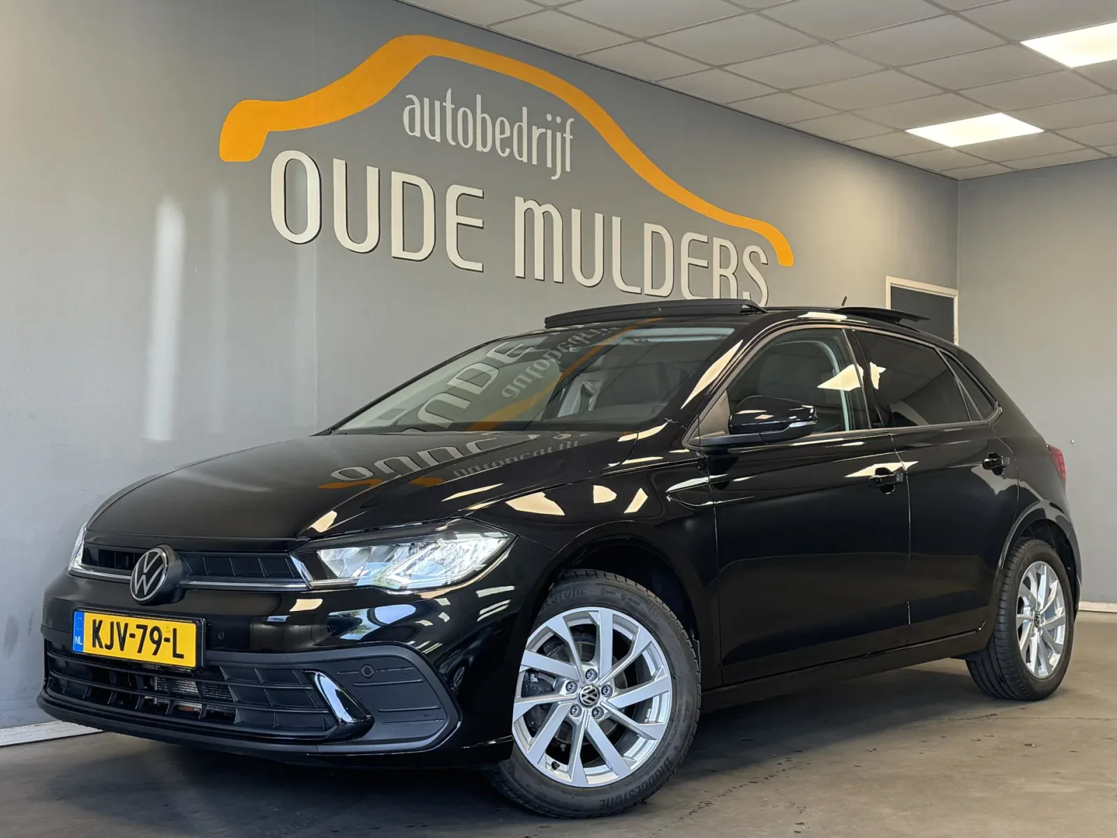 Volkswagen Polo (2023) — foto 1