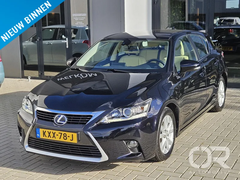 Lexus CT (2015) — foto 1