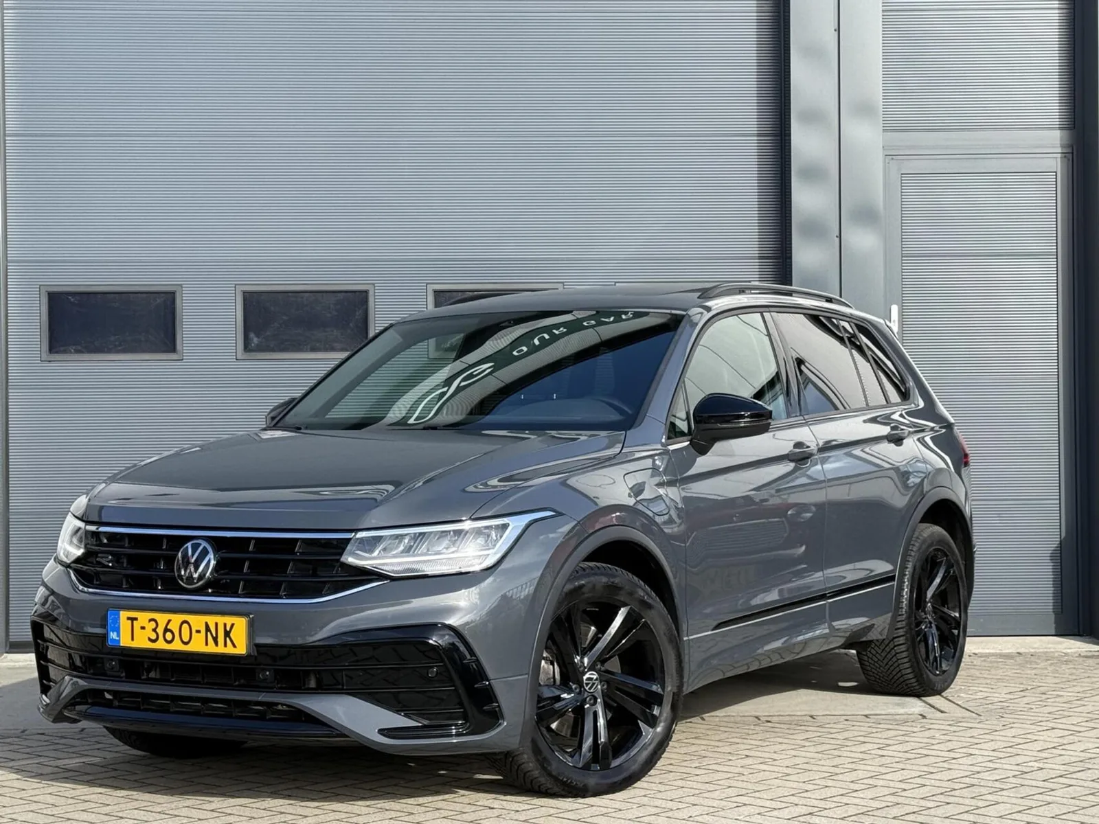 Volkswagen Tiguan (2023) — foto 1