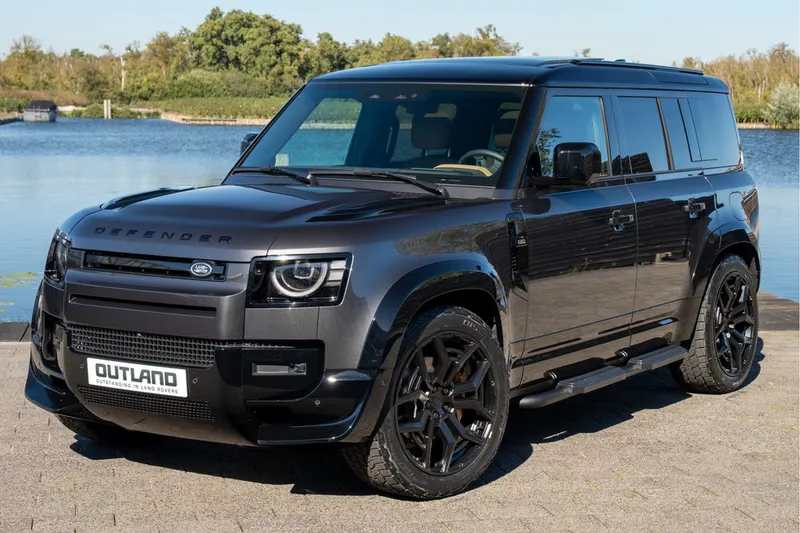 Land Rover Defender (2026)