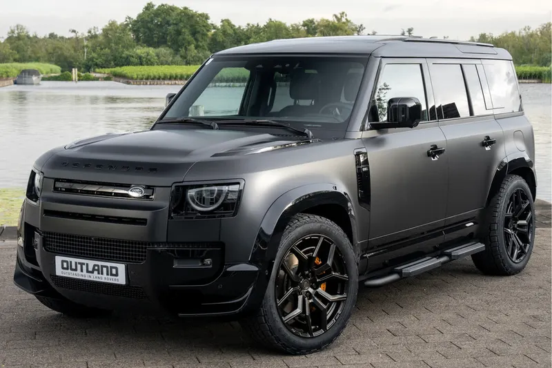 Land Rover Defender (2026)