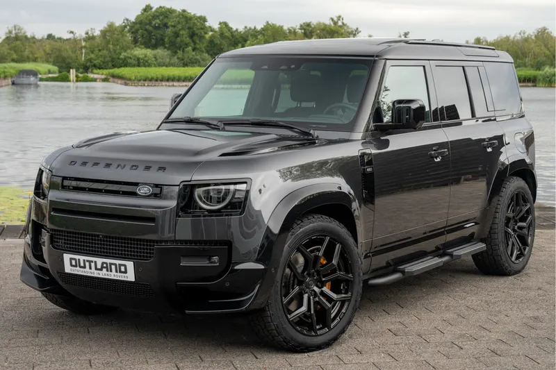 Land Rover Defender (2026)