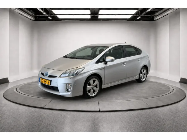 Toyota Prius (2010) — foto 1
