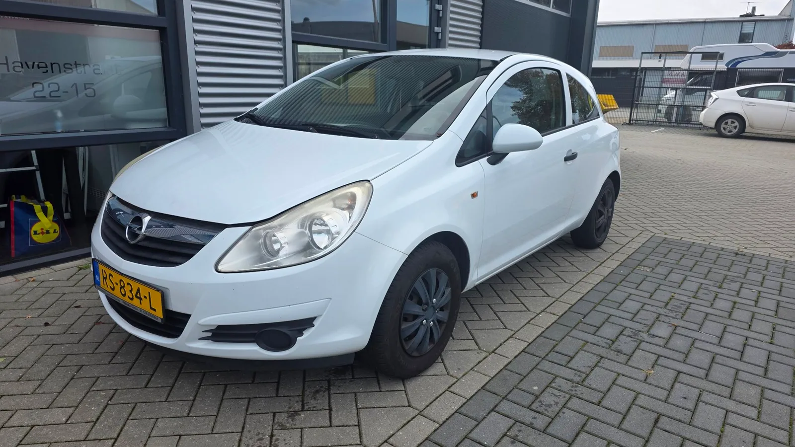 Opel Corsa (2009) — foto 1