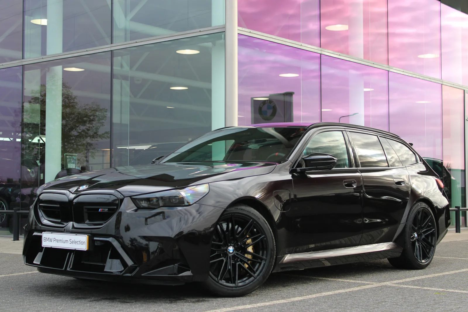 BMW M5 (2026) — foto 1
