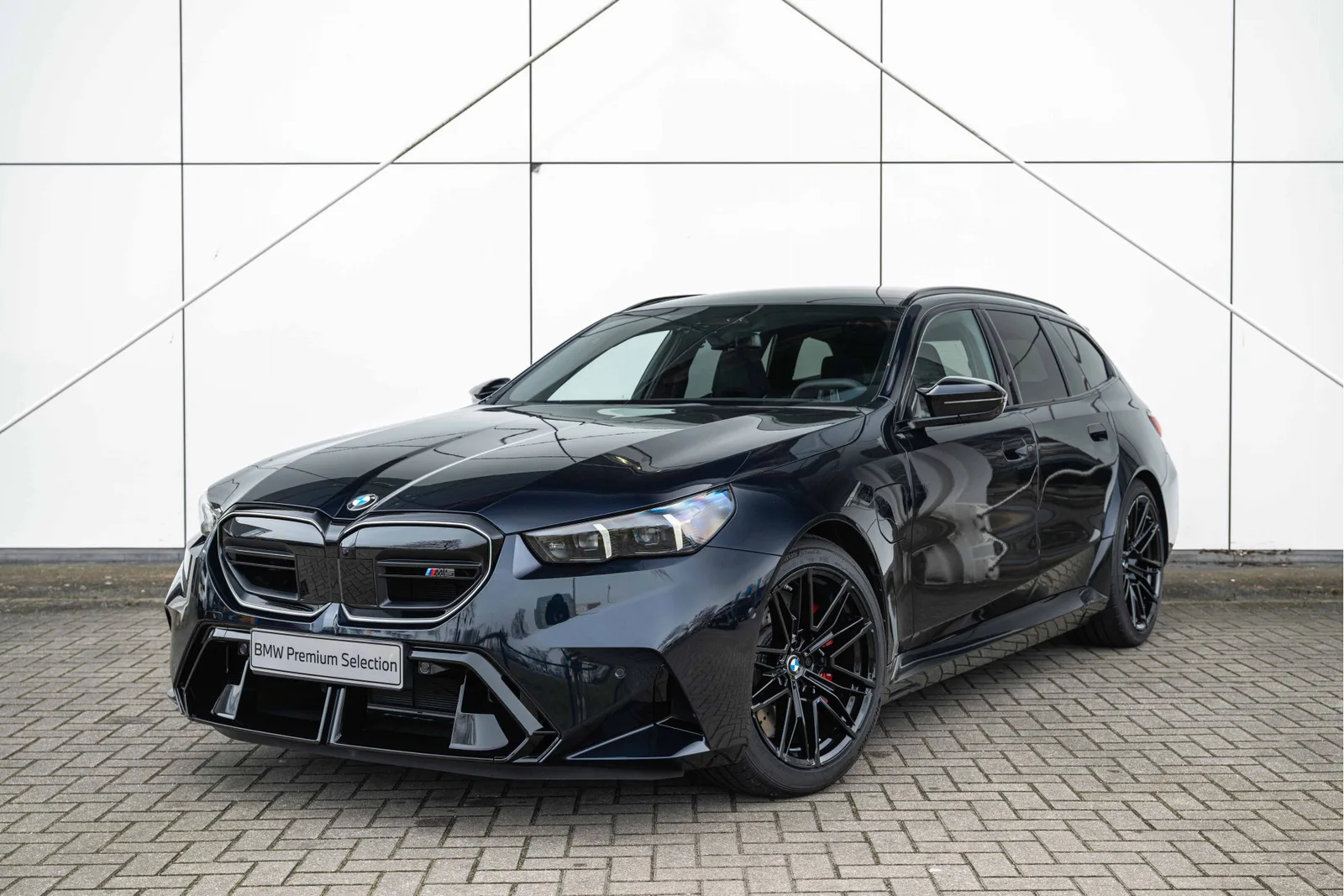 BMW M5 (2026) — foto 1