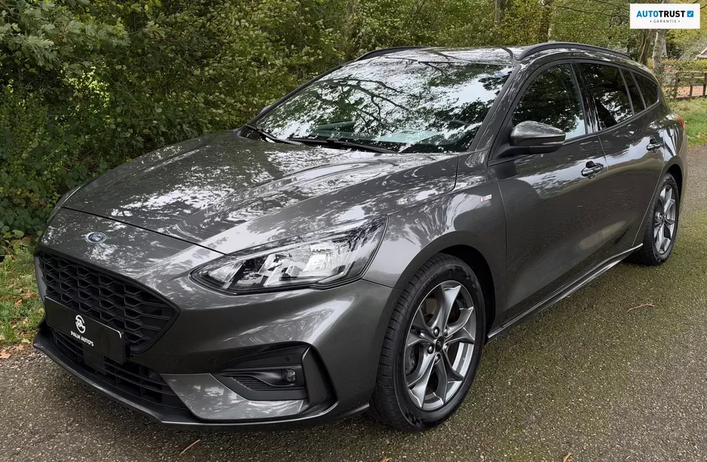 Ford Focus (2019) — foto 1