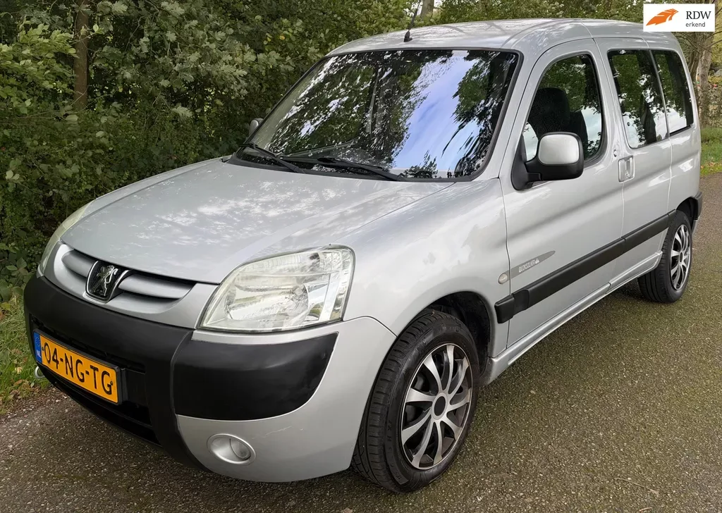 Peugeot Partner (2003) — foto 1