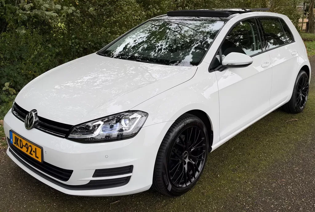 Volkswagen Golf (2013) — foto 1