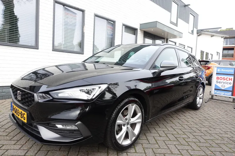 SEAT Leon Sportstourer (2021)