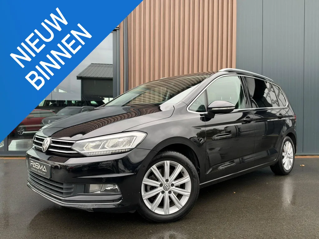 Volkswagen Touran (2015) — foto 1