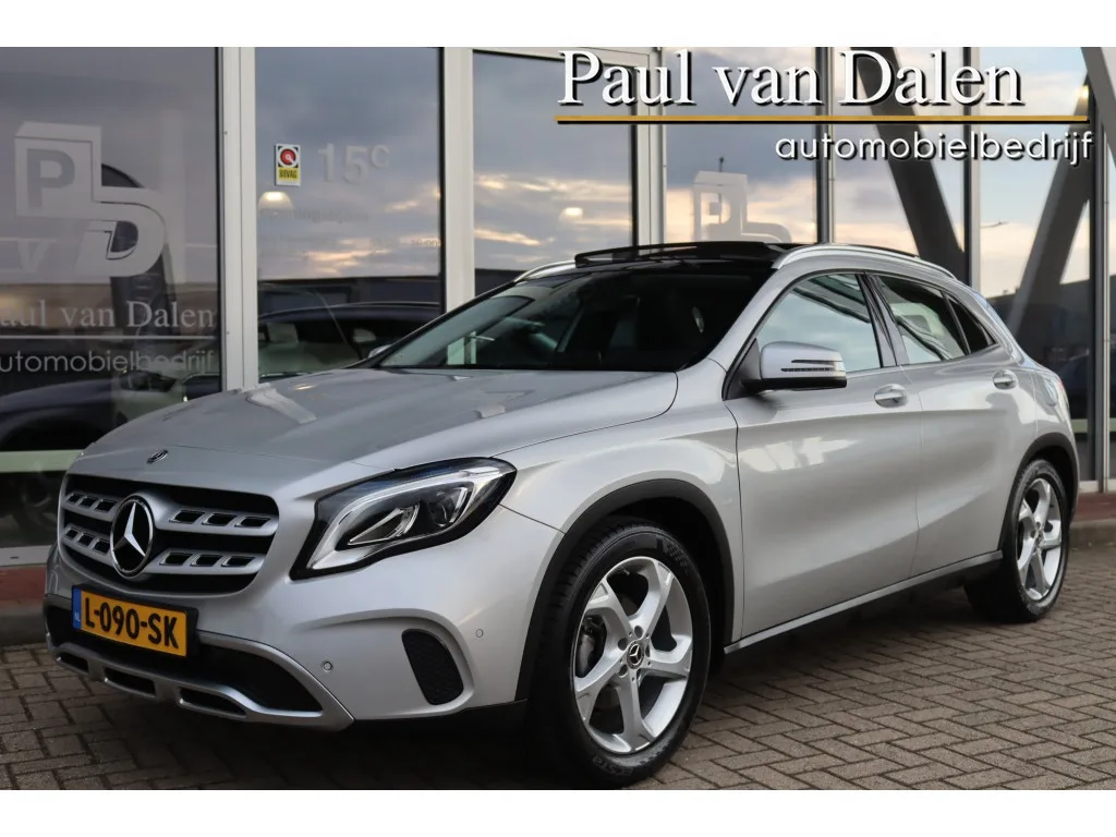 Mercedes-Benz GLA-Klasse (2018) — foto 1