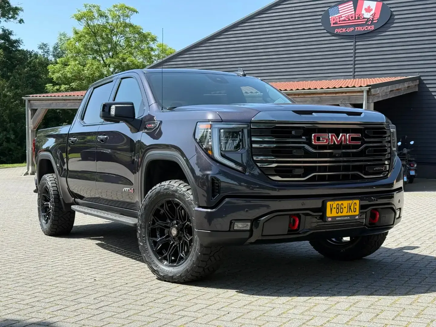 GMC Sierra (2024) — foto 1