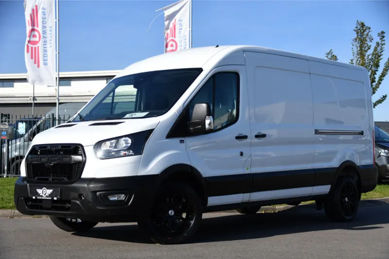 Ford Transit (2023)
