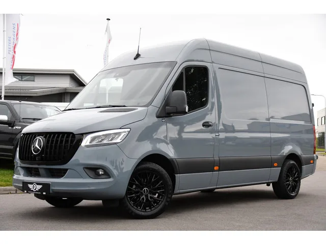 Mercedes-Benz Sprinter (2024) — foto 1
